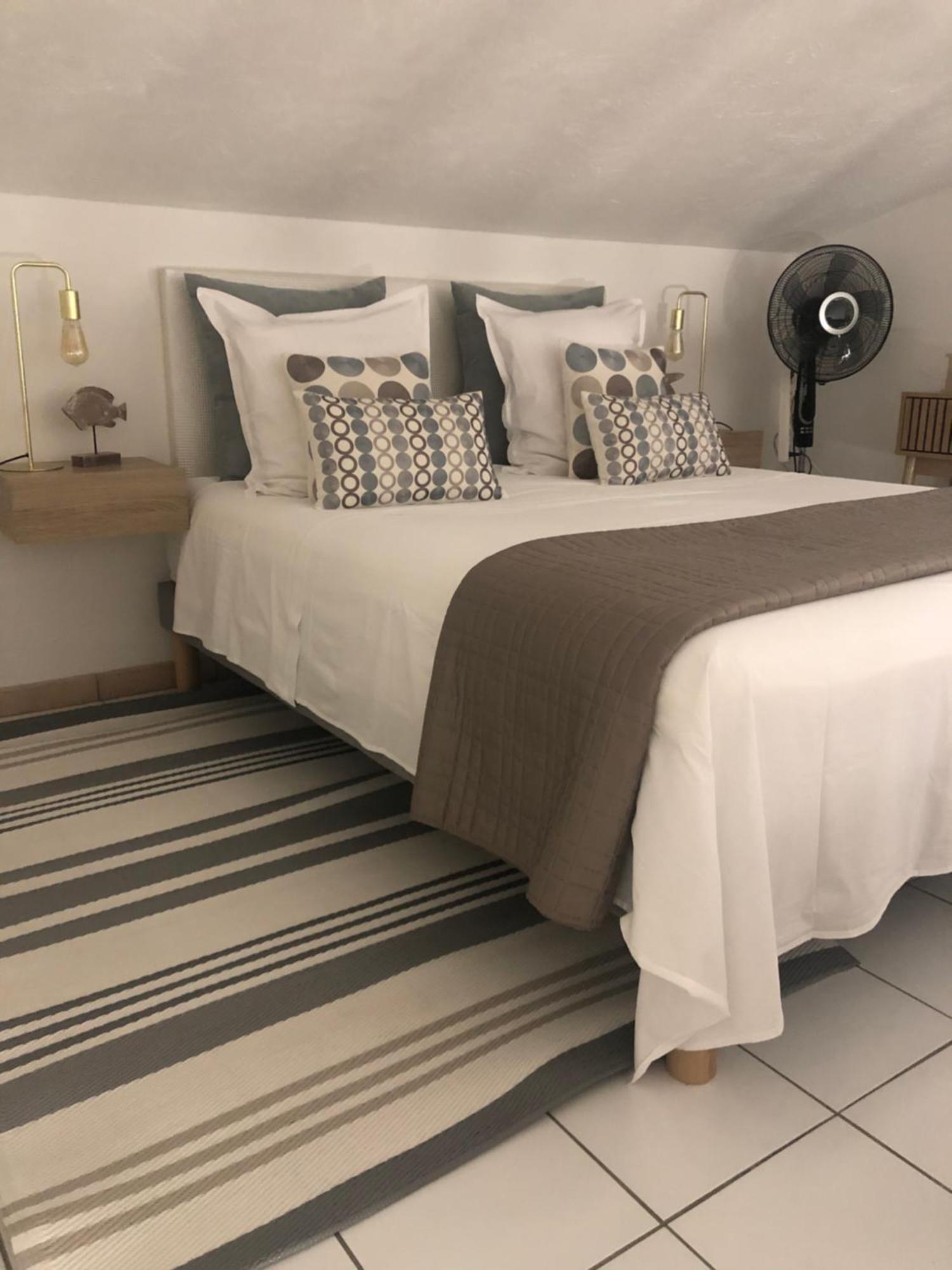 Maison D'Hotes Antoinette كوغولين المظهر الخارجي الصورة